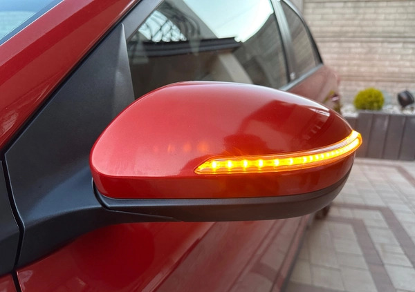 Hyundai i20 cena 38600 przebieg: 197068, rok produkcji 2017 z Pieniężno małe 211